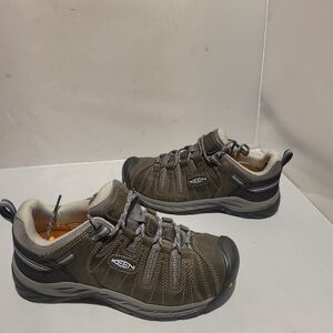 Men's KEEN Utility Lansing Low Steel Toe Work Shoe  Leather Size 9.5